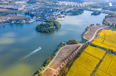 Aerial photo shows Jianhu Lake